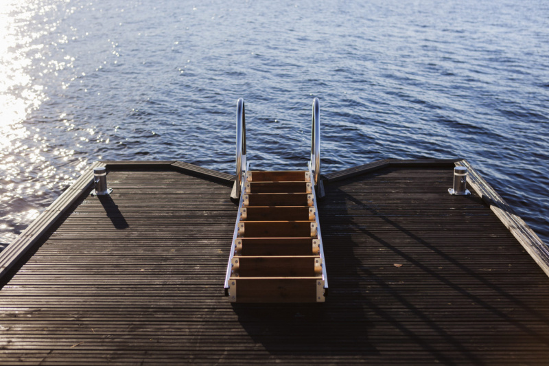 Bryggstege Svall uppf�lld 8-steg